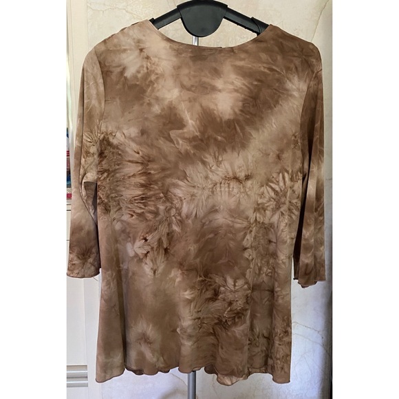 Avenue tie dye /sequin cocoa tones plus size top - Picture 3 of 8